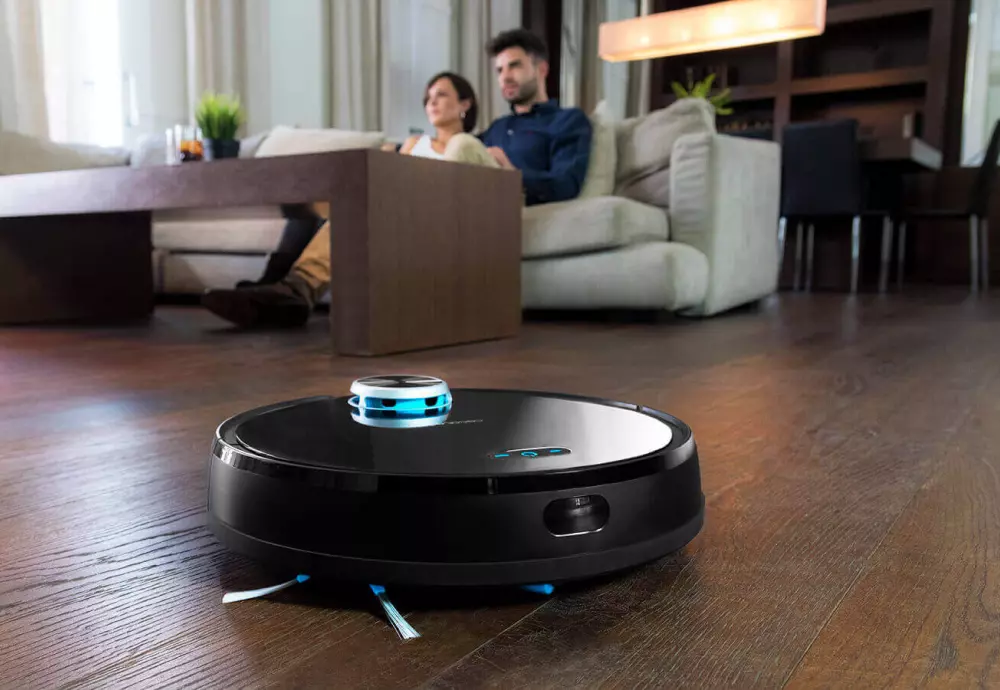 robot vacuum cleaner with mop self-empty base